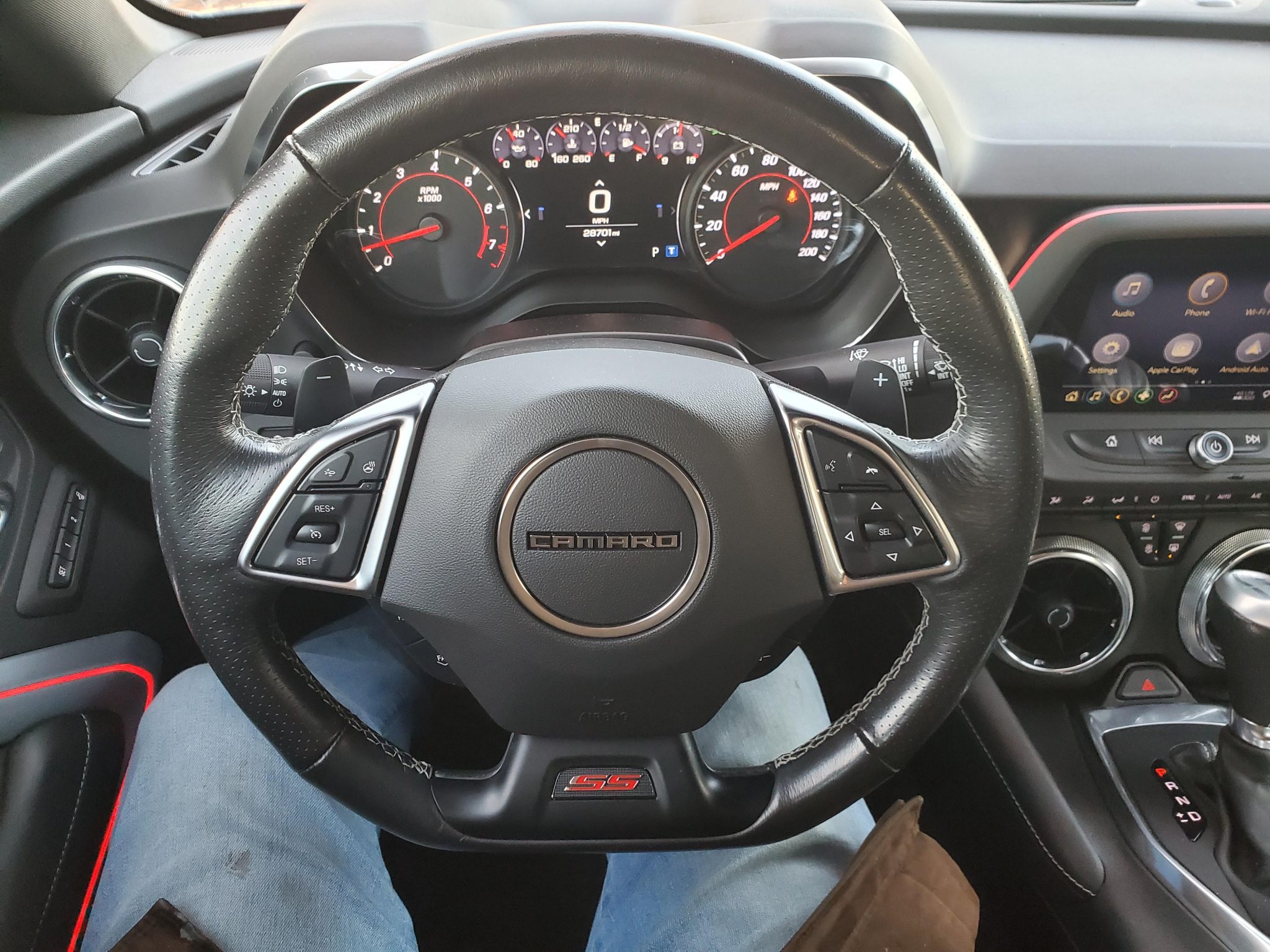 2019 Chevrolet Camaro photo 4