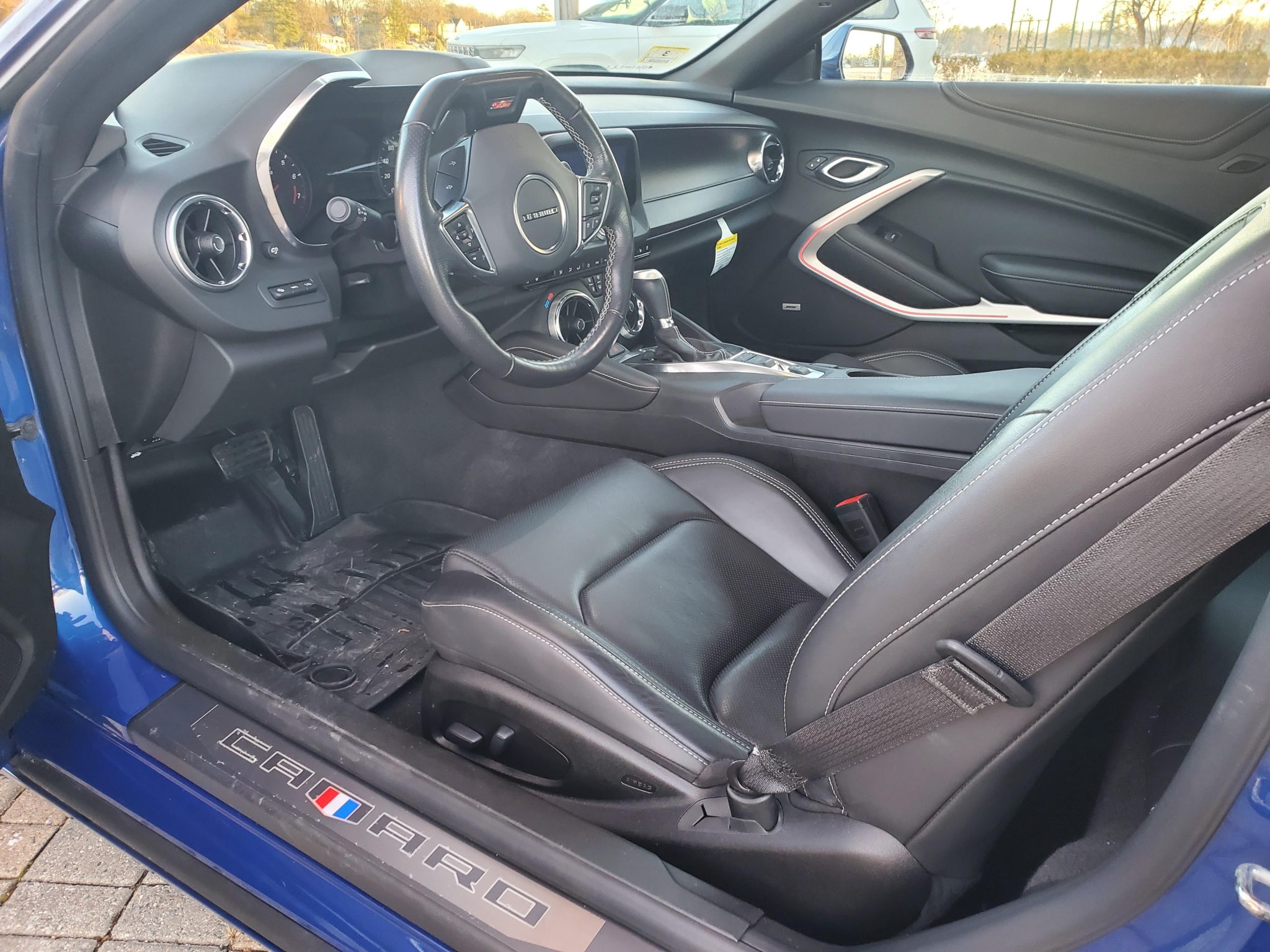 2019 Chevrolet Camaro photo 9