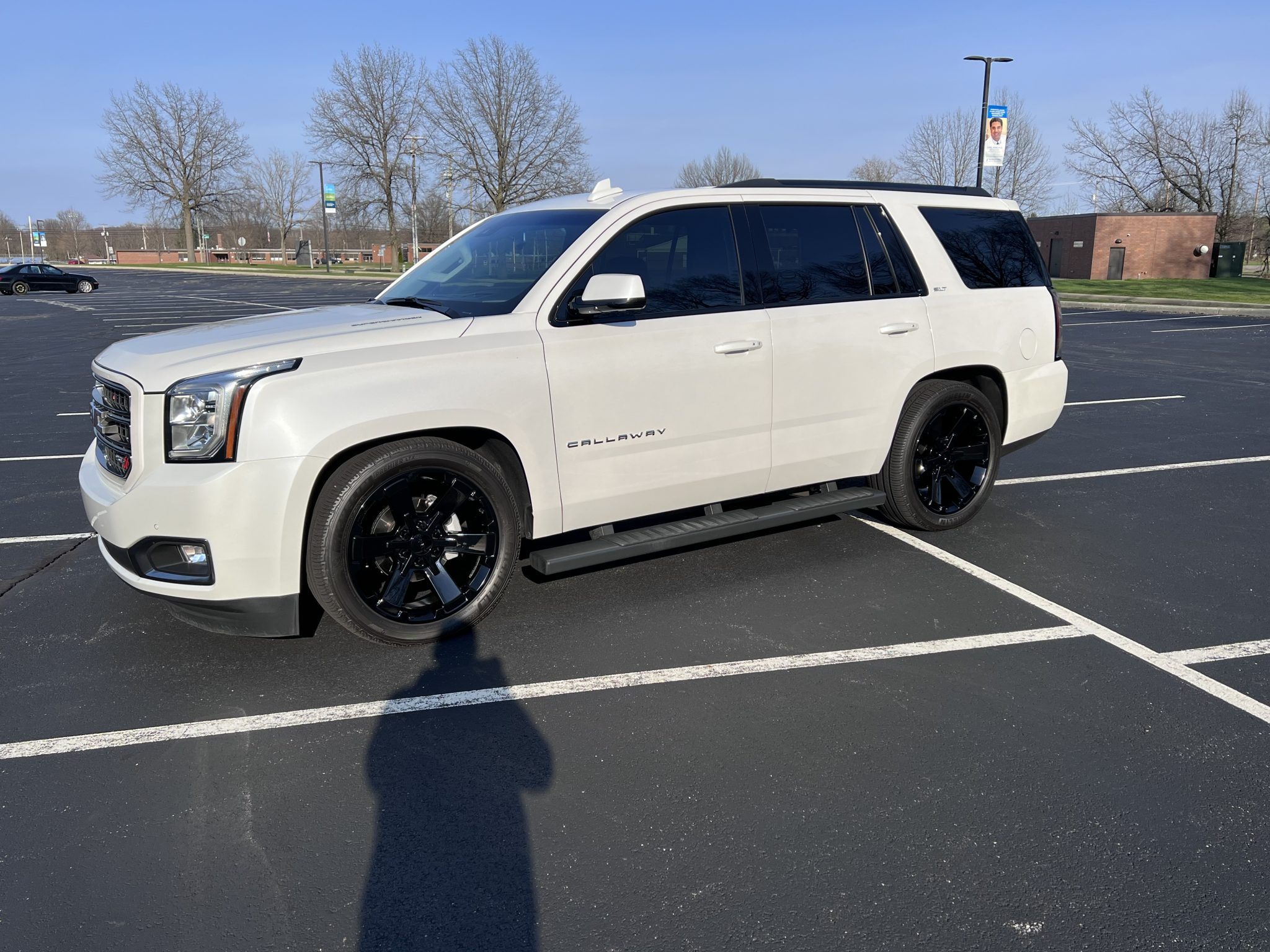 2019 GMC Yukon SC560 photo 2