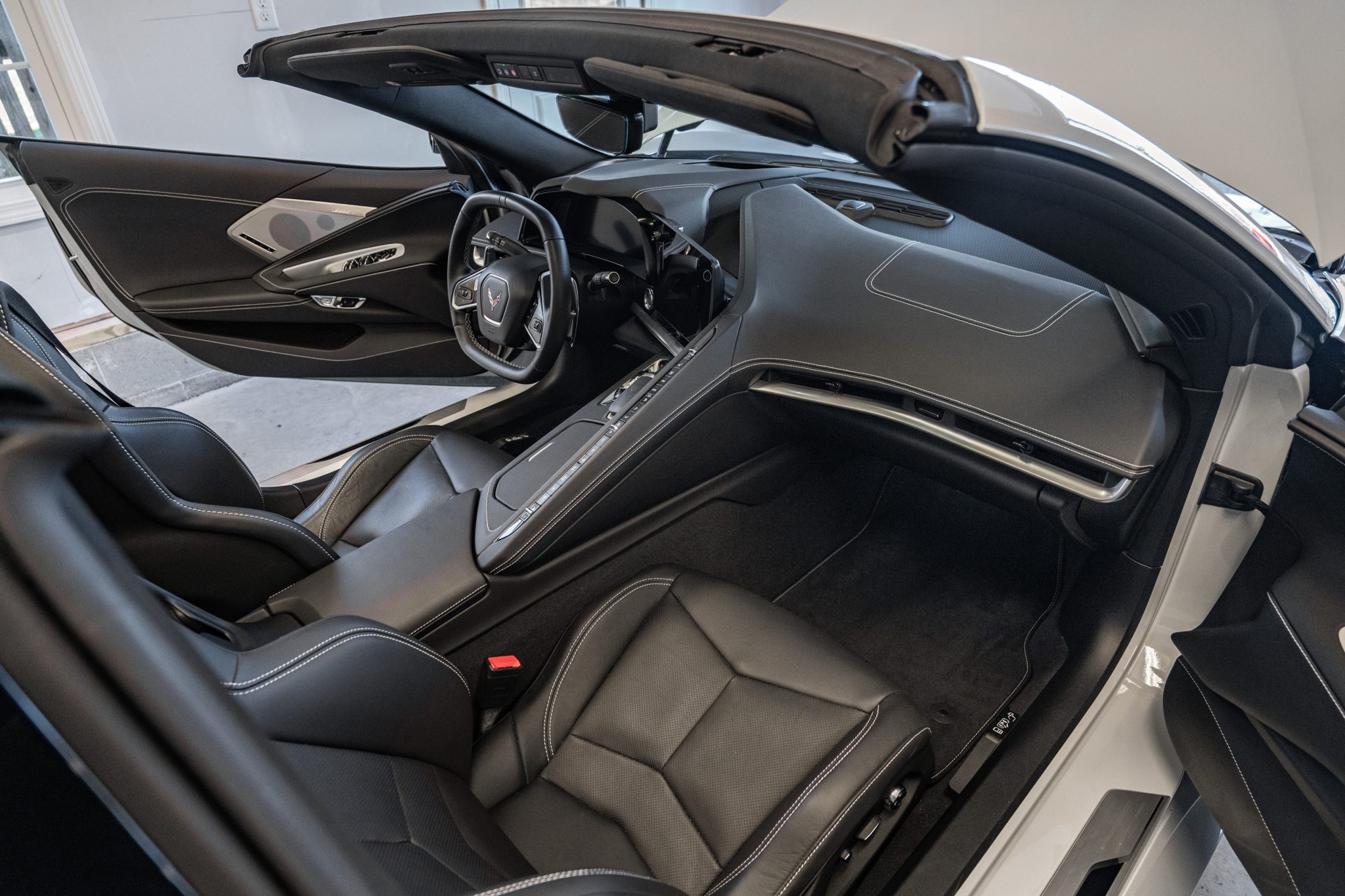 2021 Chevrolet Corvette Stingray Convertible 2LT Z51 photo 5