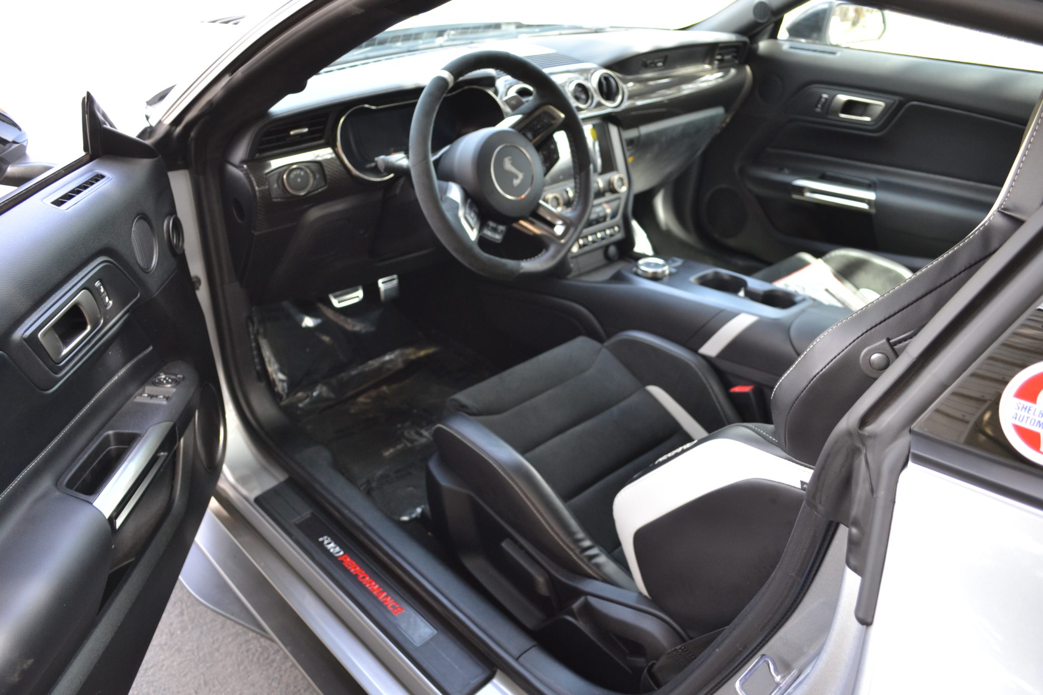 2021 Ford Mustang Shelby GT500 photo 21