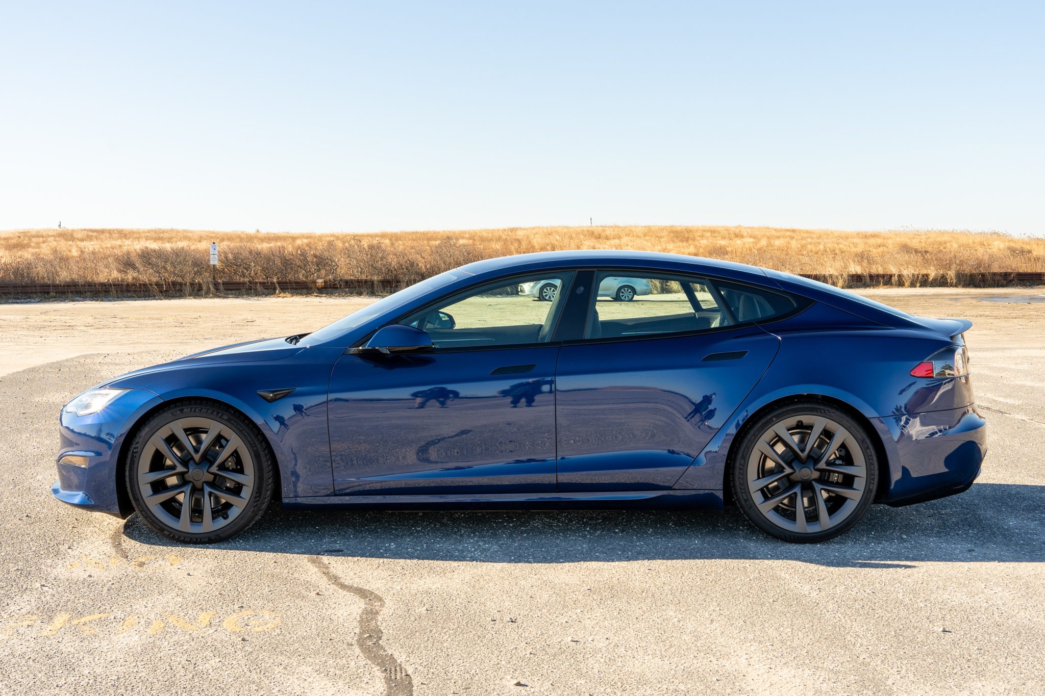 2021 Tesla Model S Plaid photo 19