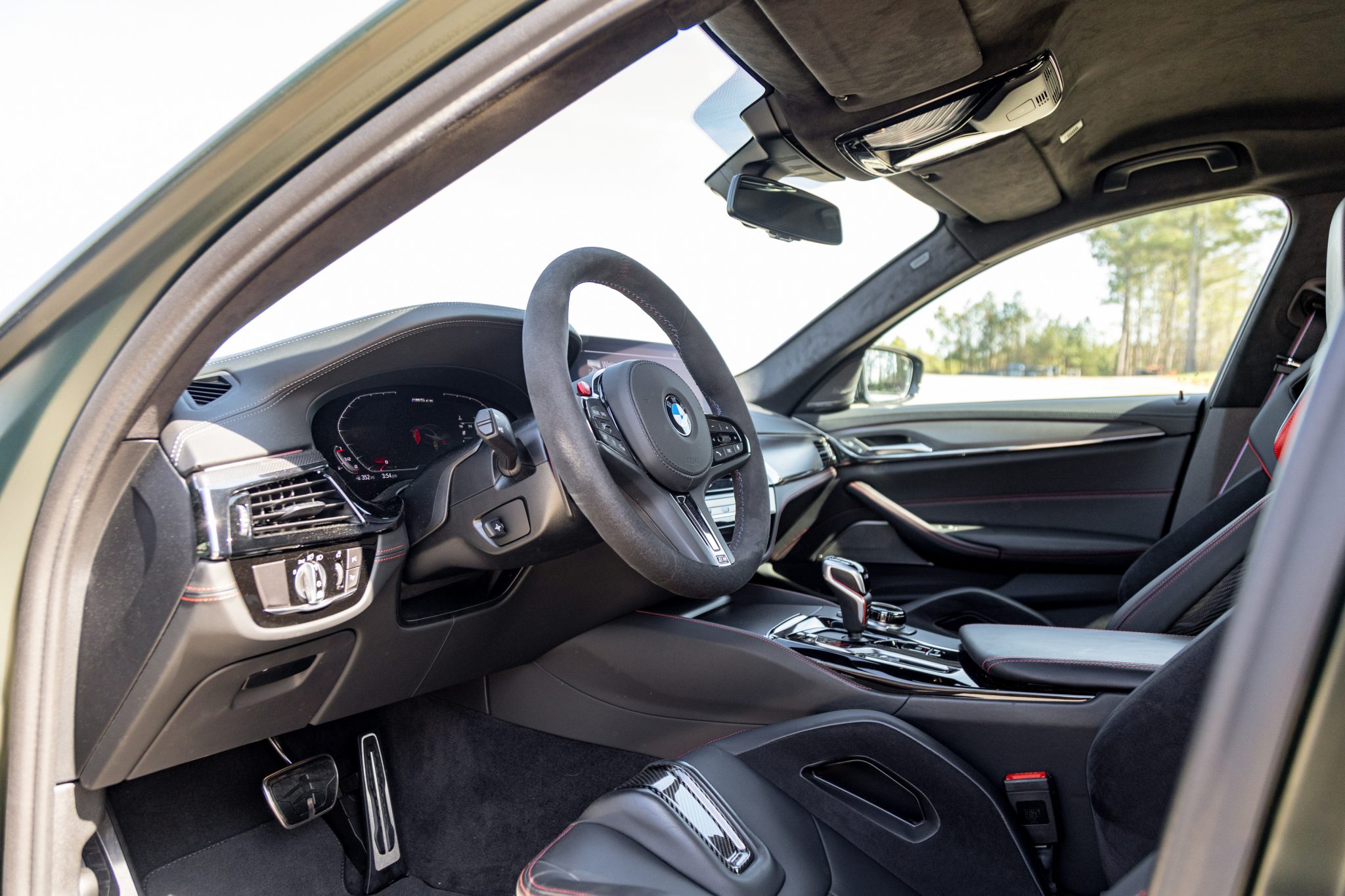 2022 BMW M5 CS photo 19