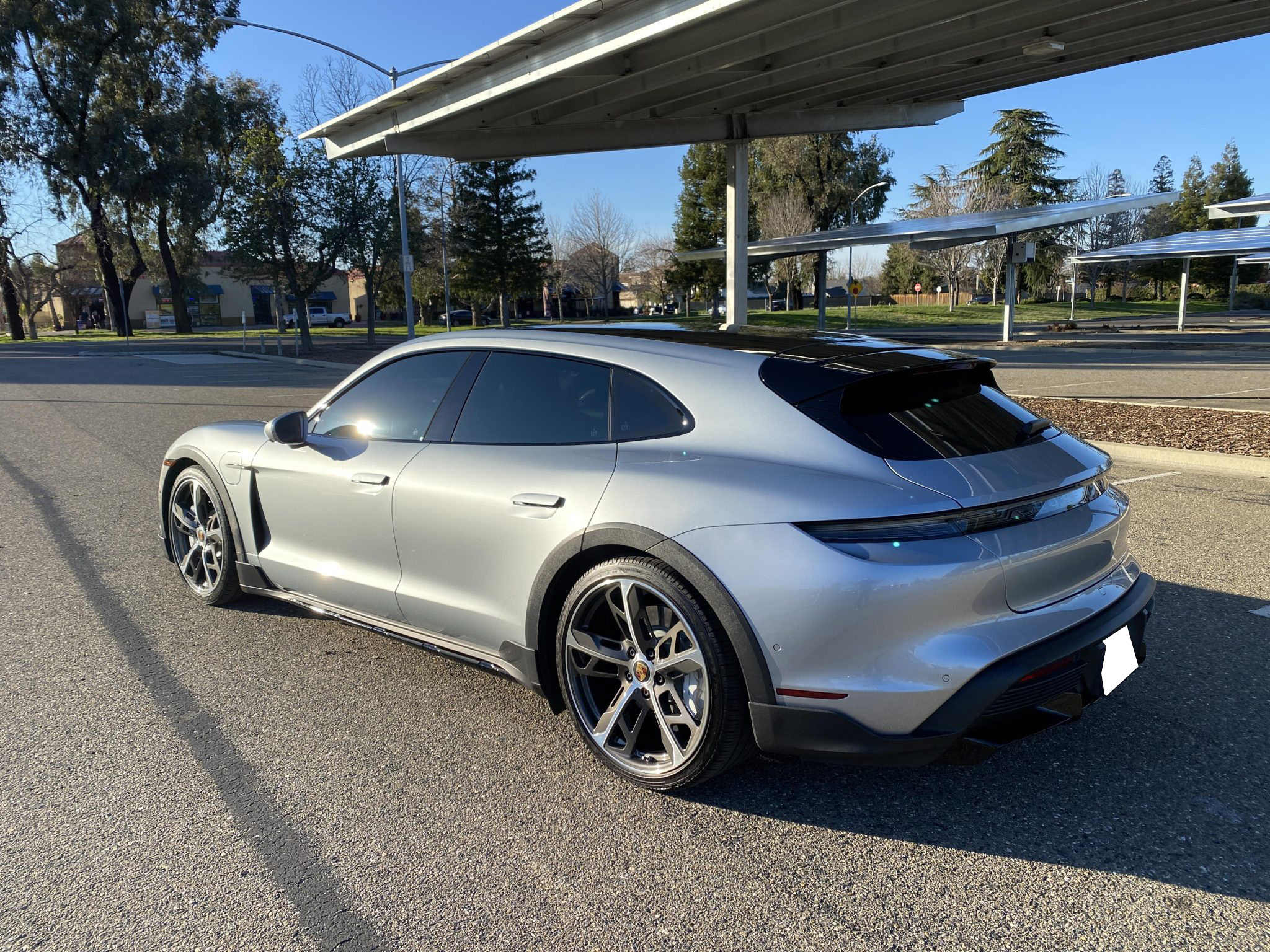 2022 Porsche Taycan Turbo Cross Turismo photo 5