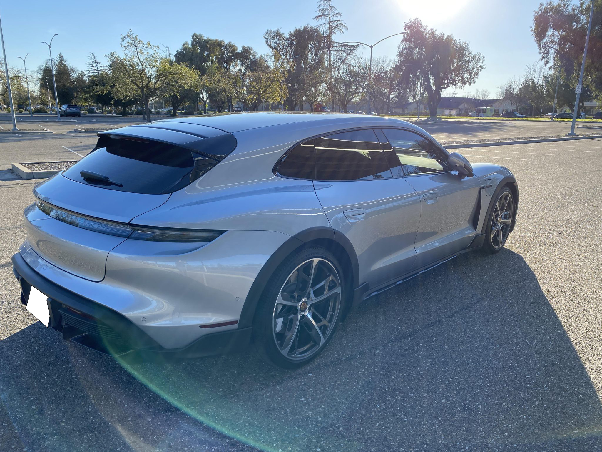 2022 Porsche Taycan Turbo Cross Turismo photo 6