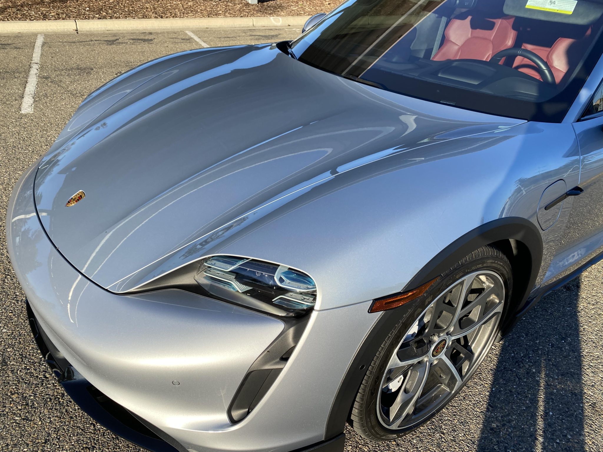 2022 Porsche Taycan Turbo Cross Turismo photo 8