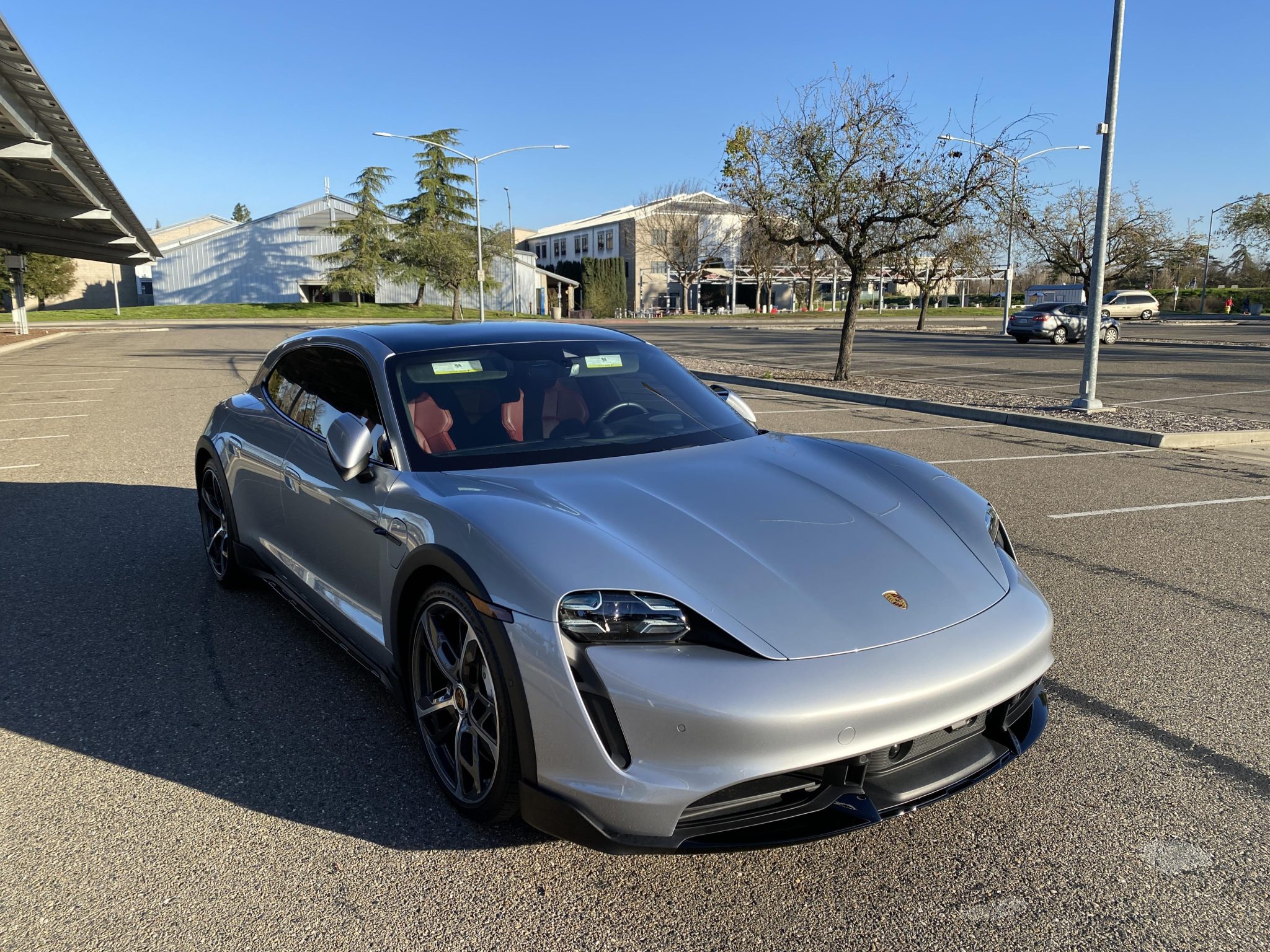 2022 Porsche Taycan Turbo Cross Turismo photo 14
