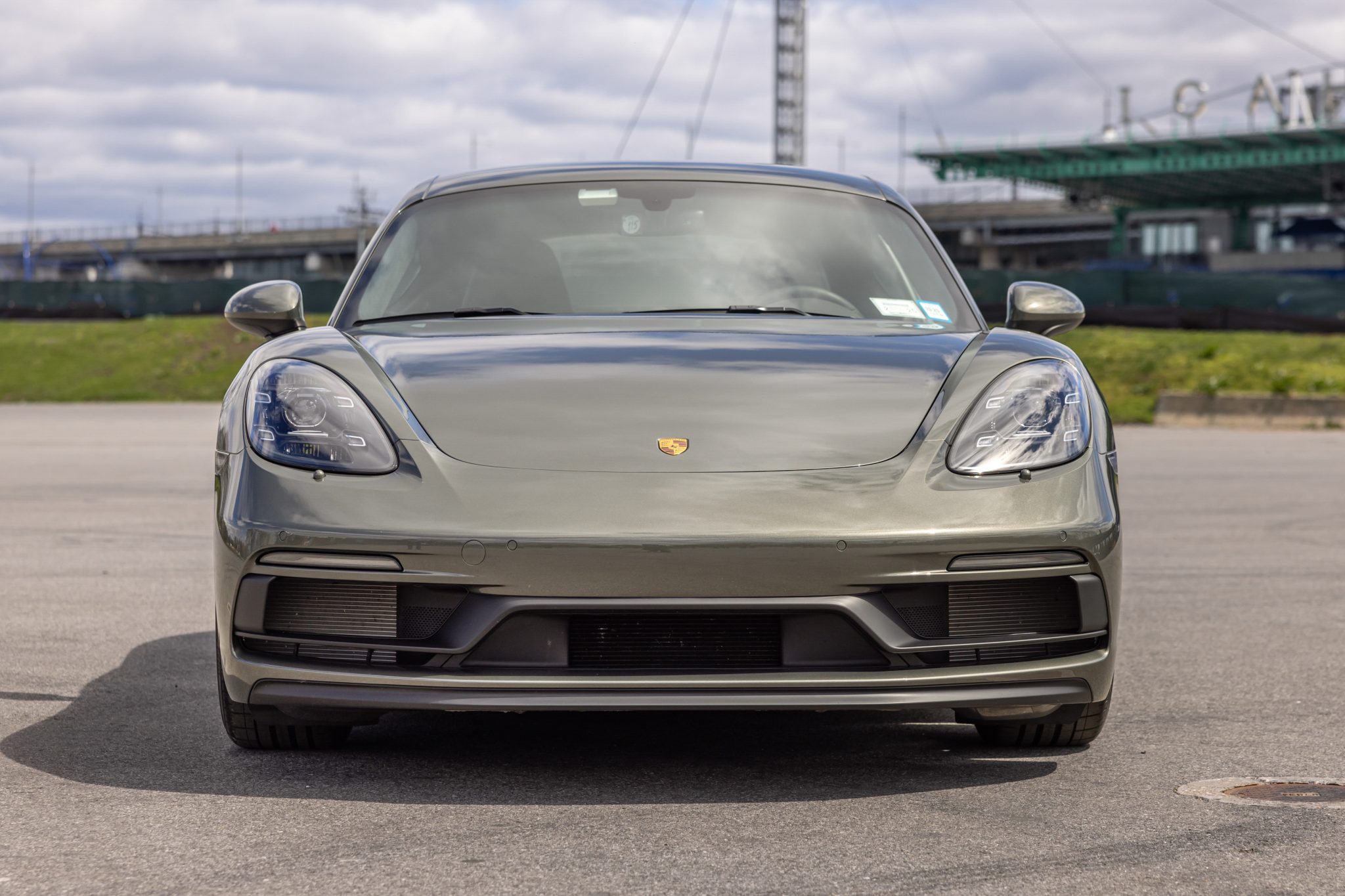 2023 Porsche 718 Cayman GTS 4.0 photo 1